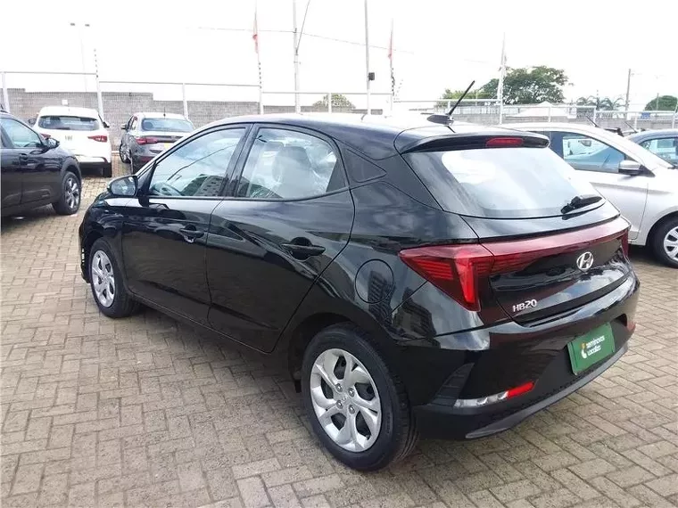 Hyundai HB20 Preto 10