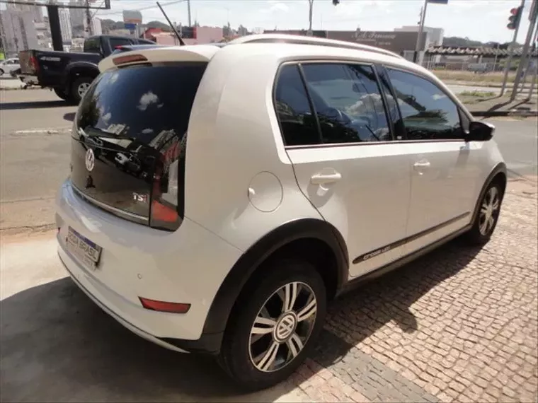 Volkswagen Cross UP Branco 2