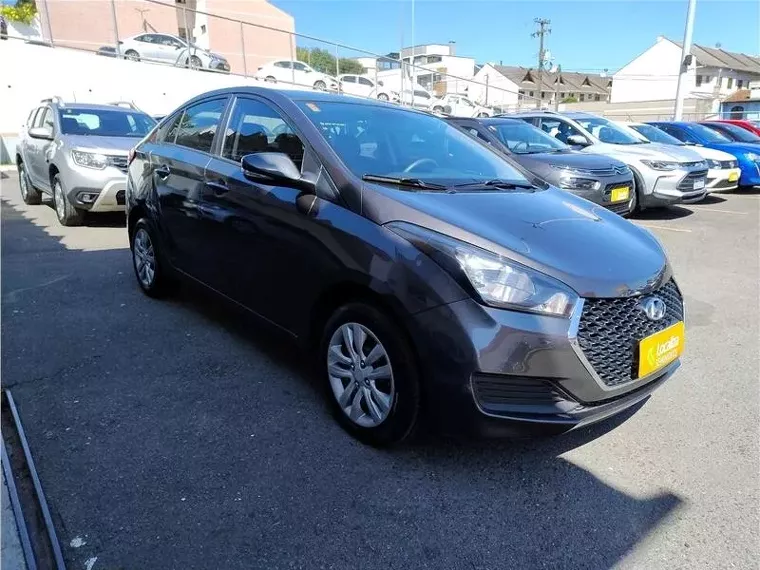 Hyundai HB20S Cinza 3