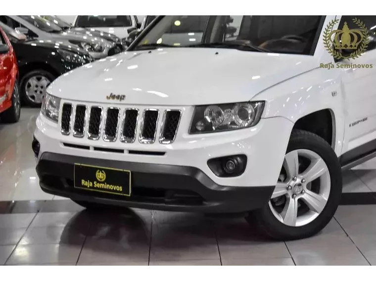 Jeep Compass Branco 8