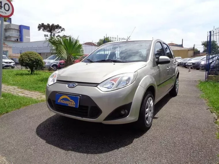 Ford Fiesta Prata 4