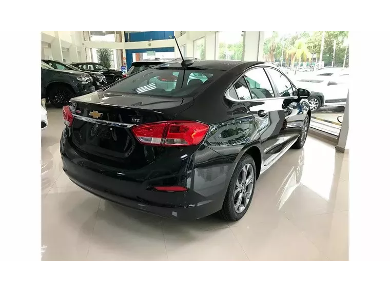 Chevrolet Cruze Preto 7