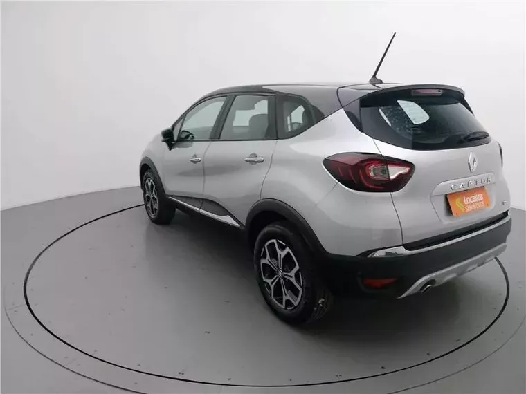 Renault Captur Prata 11