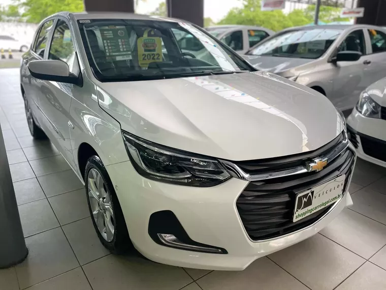 Chevrolet Onix Branco 1