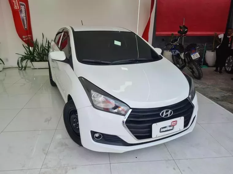 Hyundai HB20 Branco 15