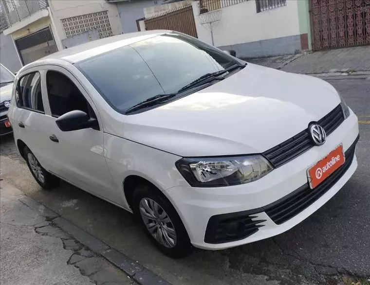 Volkswagen Gol Prata 4