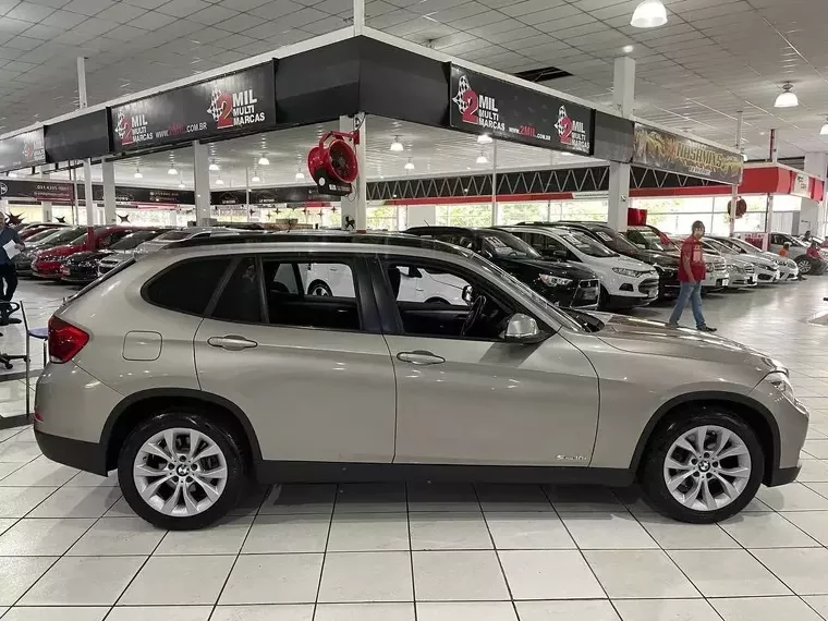 BMW X1 Prata 16