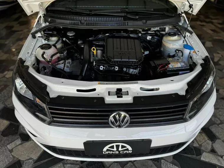 Volkswagen Gol Branco 9