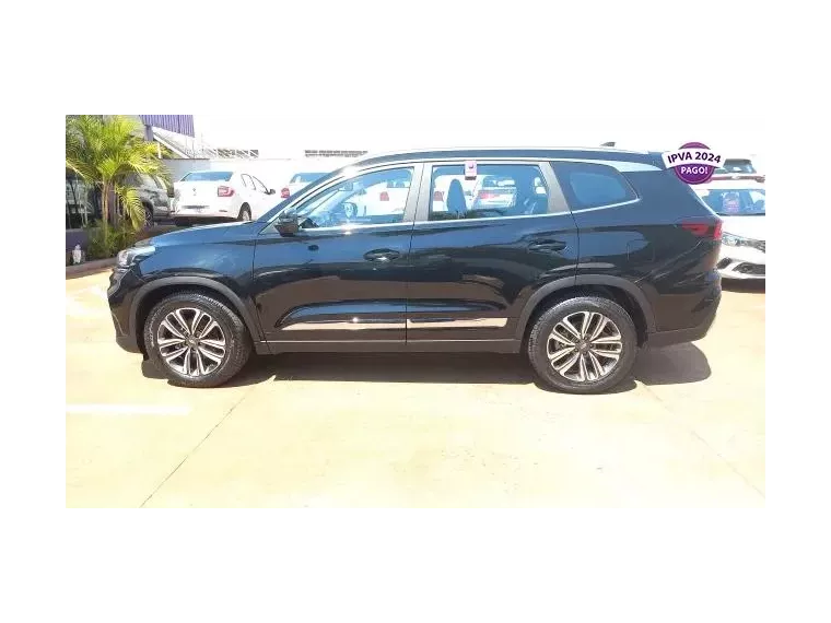 Chery Tiggo 8 Preto 7