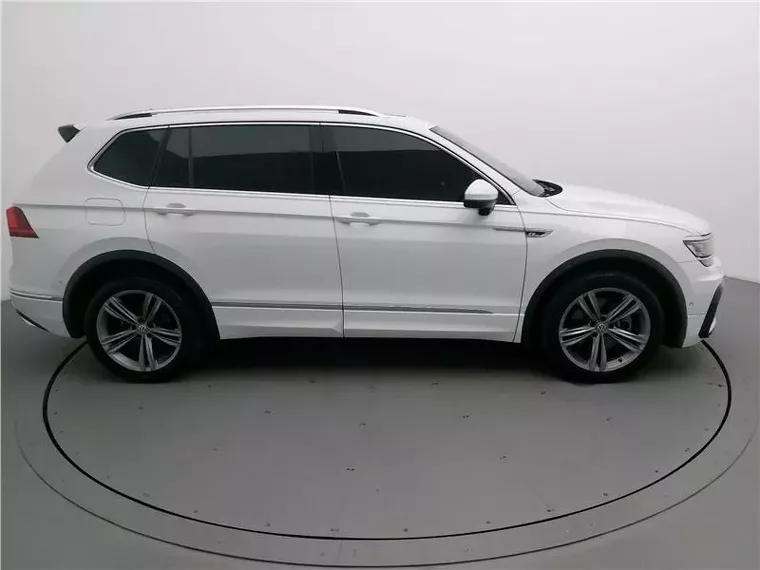 Volkswagen Tiguan Branco 9