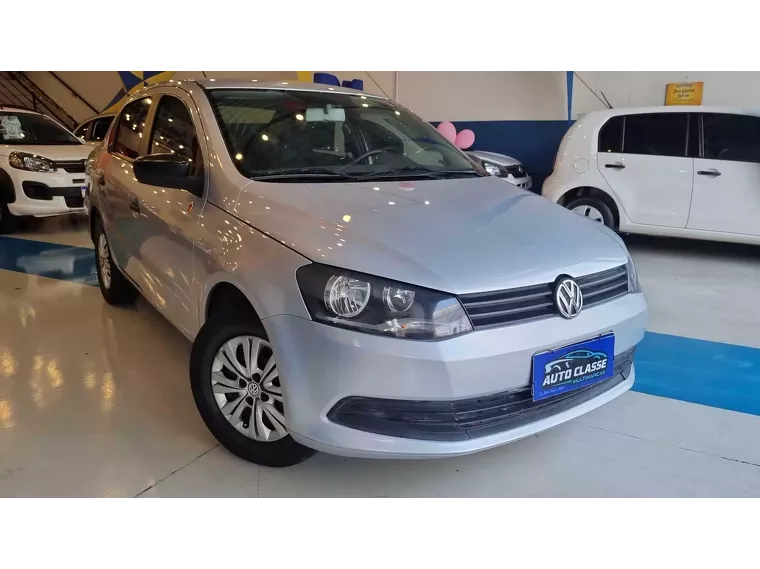 Volkswagen Voyage Prata 5