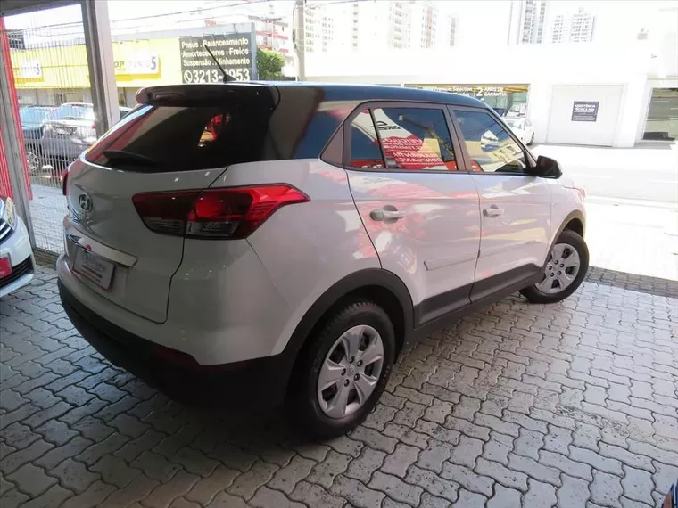 Hyundai Creta Branco 10