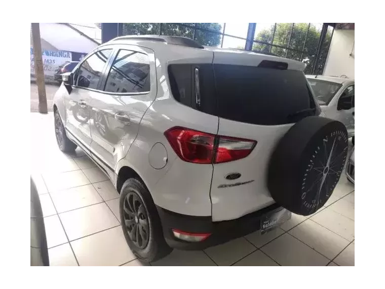 Ford Ecosport Branco 2