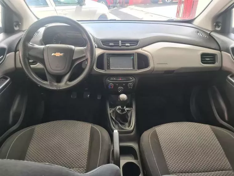 Chevrolet Prisma Branco 3