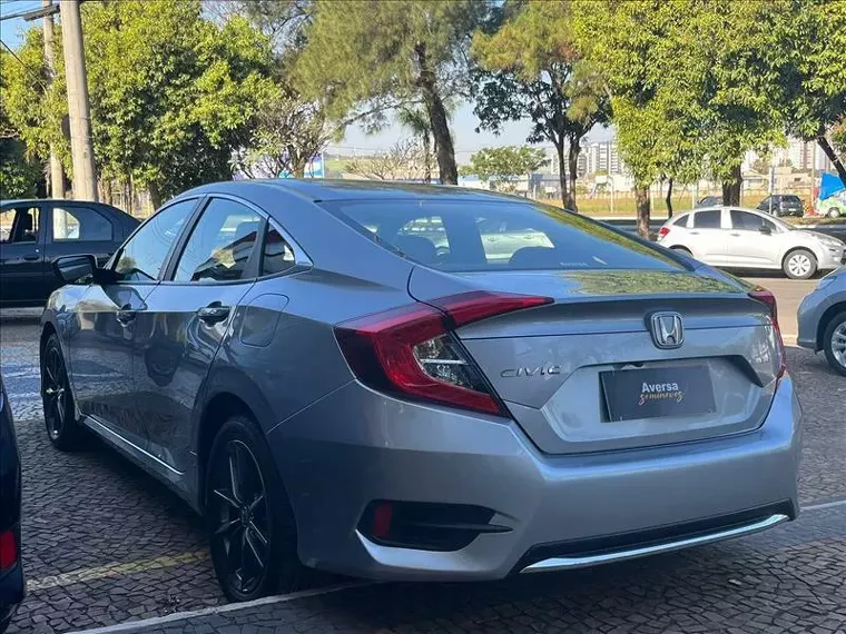 Honda Civic Prata 5