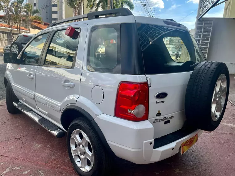 Ford Ecosport Branco 18