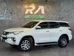 Toyota Hilux SW4