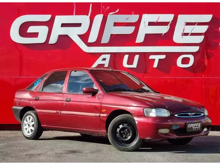 Ford Escort Vermelho 9