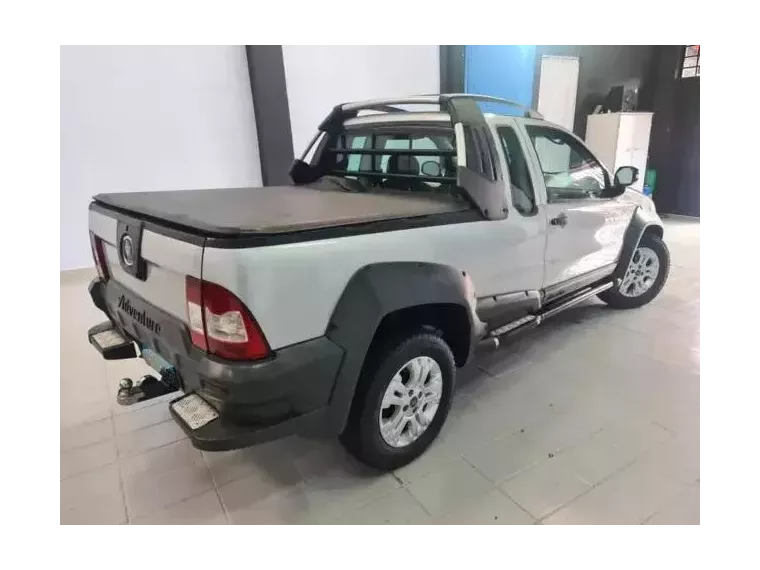 Fiat Strada Prata 4