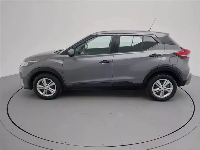 Nissan Kicks Cinza 12