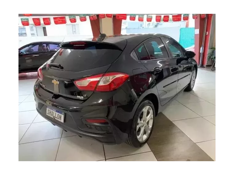 Chevrolet Cruze Preto 5