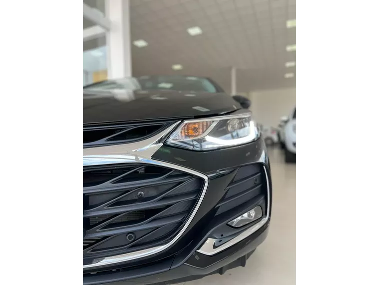 Chevrolet Cruze Preto 9