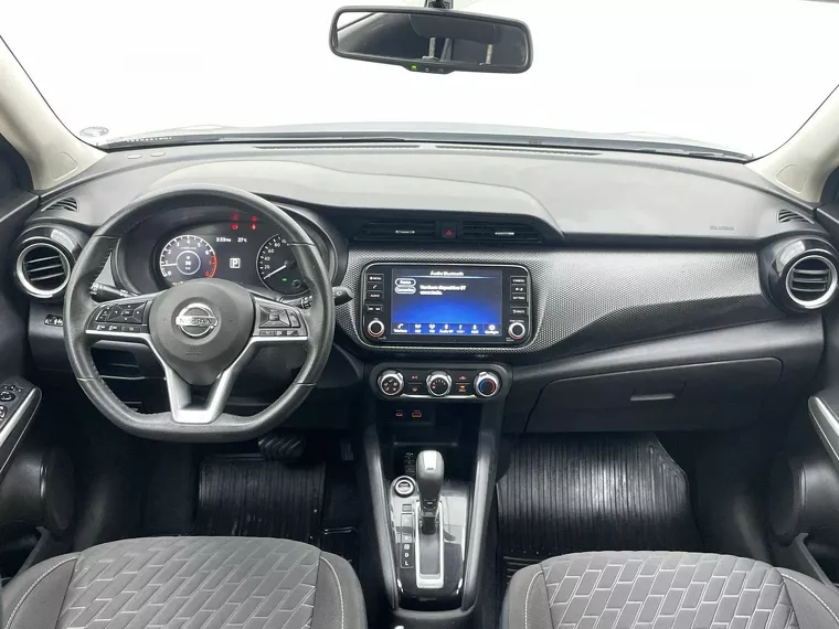 Nissan Kicks Cinza 4