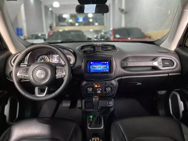 Jeep Renegade Preto 27