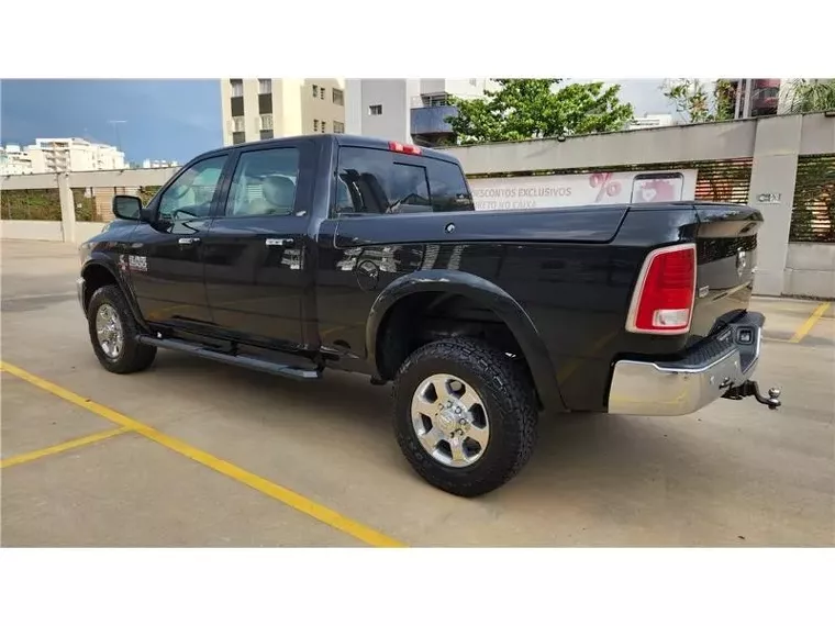 RAM 2500 Preto 6