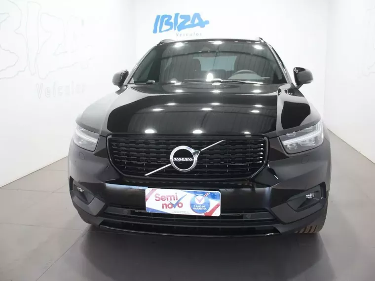 Volvo XC40 Preto 8