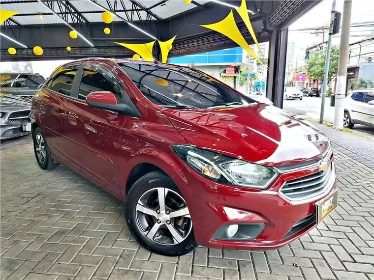 Chevrolet Onix Vermelho 17