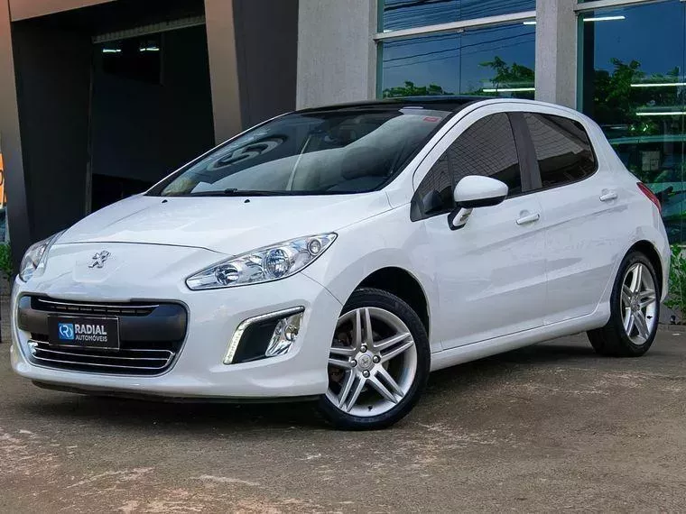 Peugeot 308 Branco 4