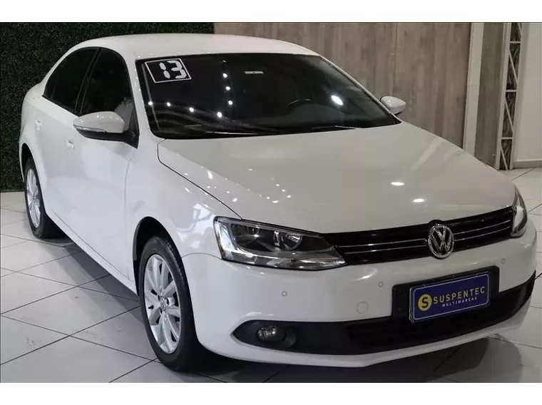 Volkswagen Jetta Branco 2