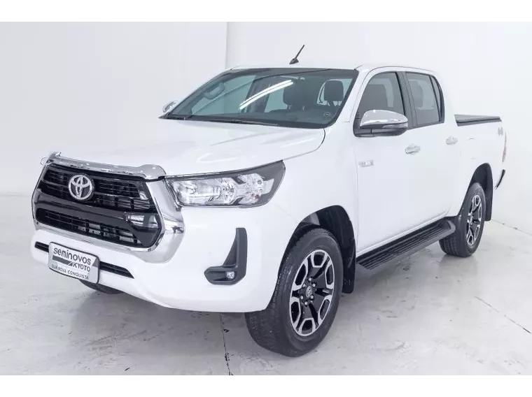 Toyota Hilux Branco 2