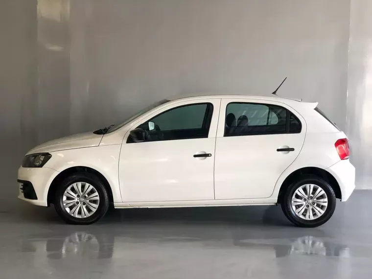 Volkswagen Gol Branco 15