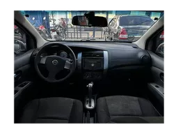 Nissan Livina