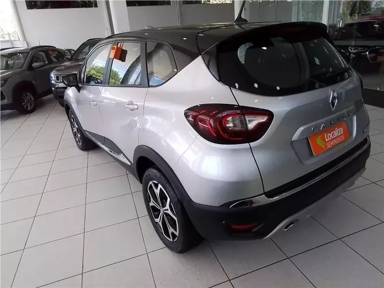 Renault Captur Prata 7