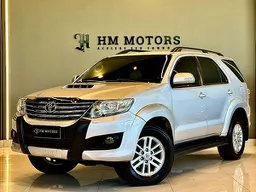 Toyota Hilux SW4