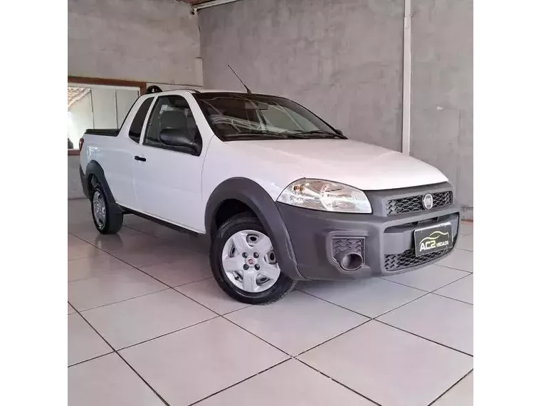 Fiat Strada Branco 6