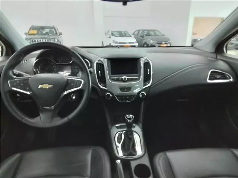 Chevrolet Cruze Prata 6