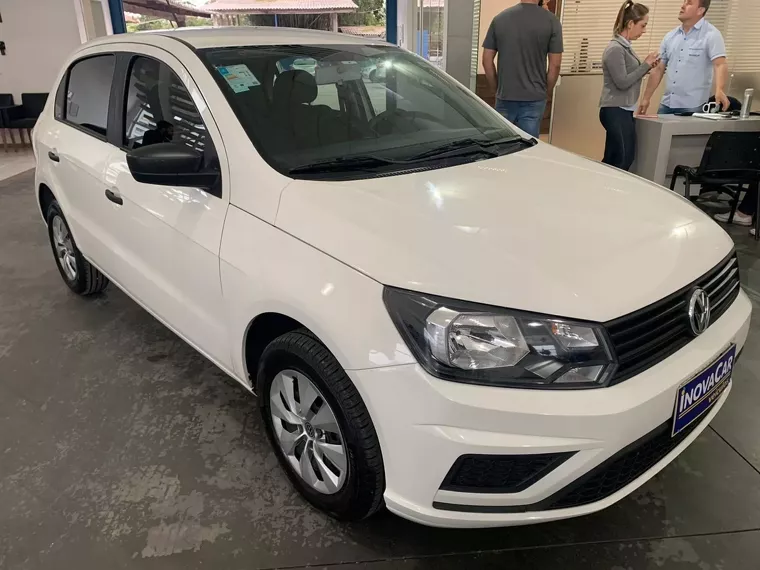 Volkswagen Gol Branco 2