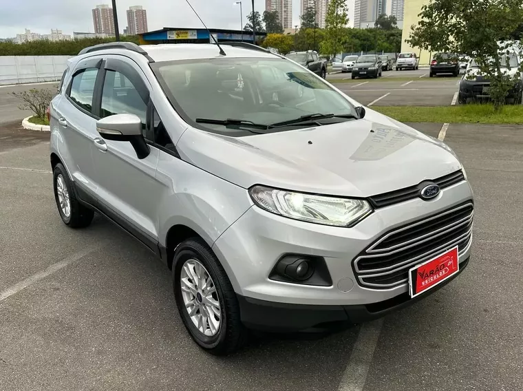 Ford Ecosport Prata 11