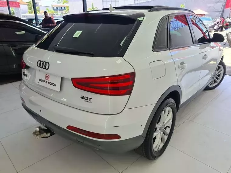 Audi Q3 Branco 15