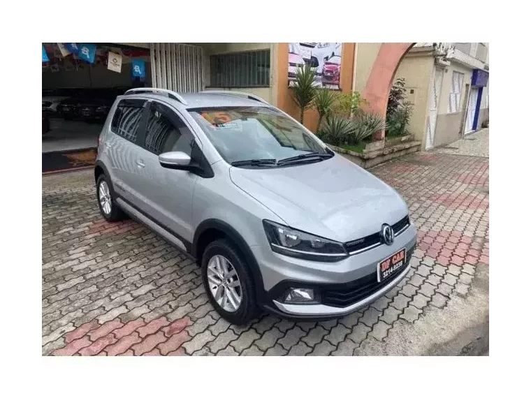 Volkswagen Crossfox Prata 3