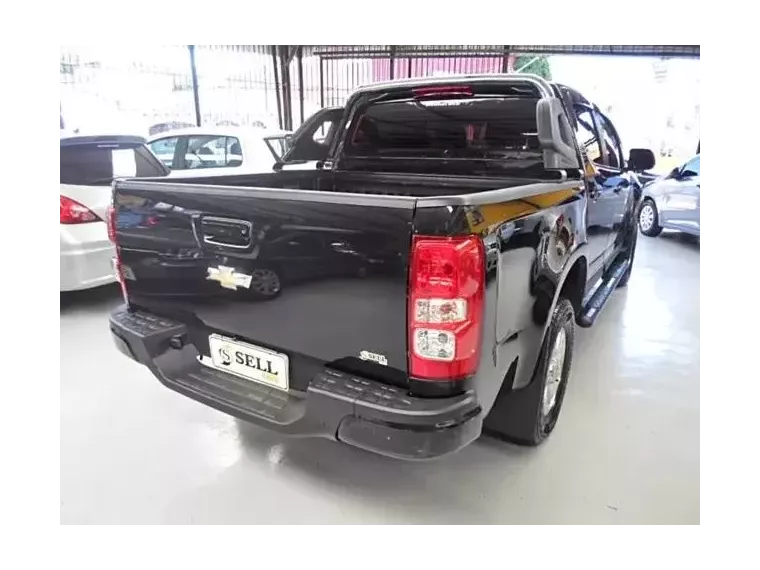 Chevrolet S10 Preto 9