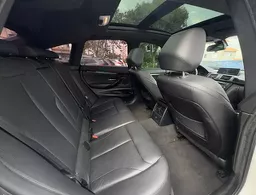 BMW 328i