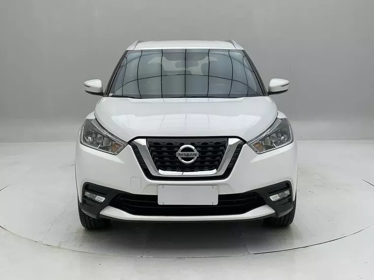 Nissan Kicks Branco 12