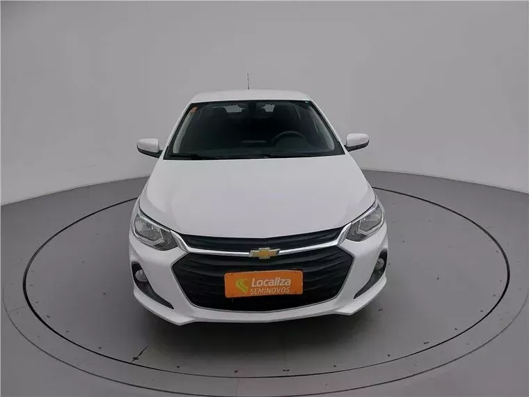 Chevrolet Onix Branco 15