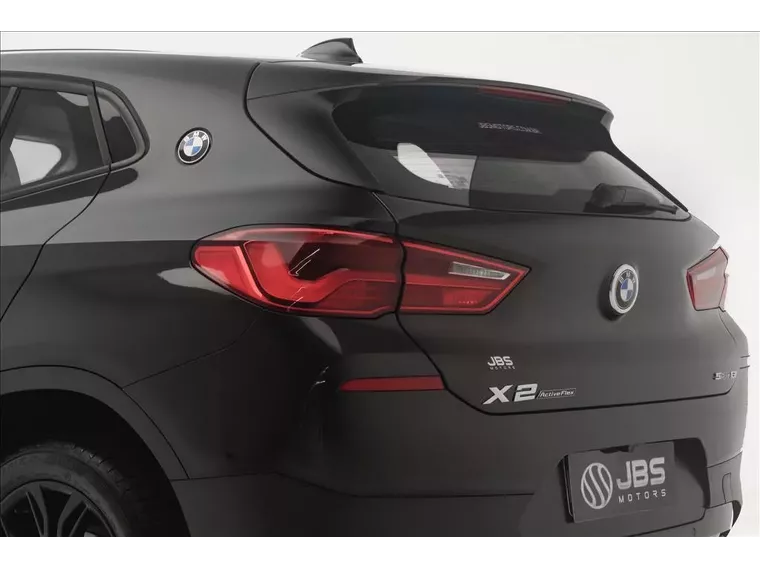 BMW X2 Preto 13