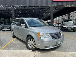 Chrysler Town & Country